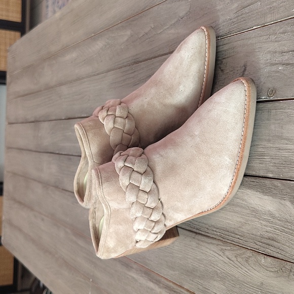 Dolce Vita Beige Braided Pointed Toe Leather Mules Size Woman's 8 - Picture 4 of 15